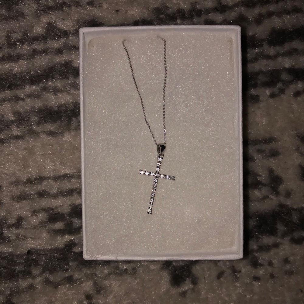 18K white gold cross necklace